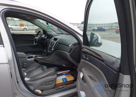 2010 Cadillac Srx Luxury Collection z USA, uszkodzony, nr VIN 3GYFNAEY3AS558199